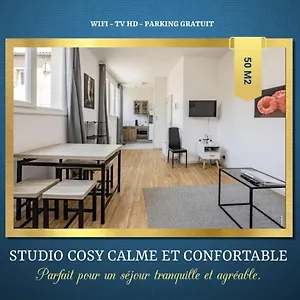 Cosy - Hypercentre - Calme - 50m2 - Wi-fi , Graulhet France